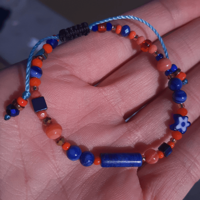 Bracelet Femme Saumon-Bleu Intense en Lapis Lazuli, nacre bleu, saumon intense sur nœud coulissant